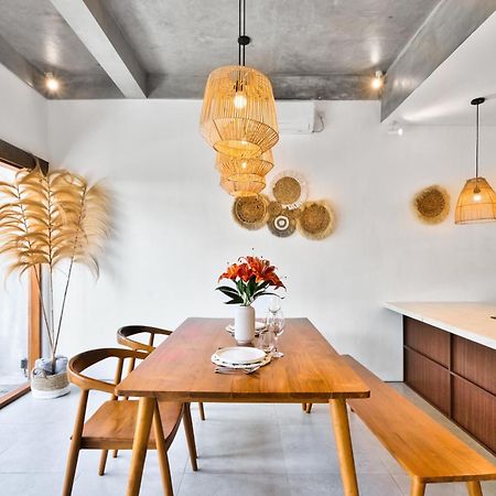 Octo 6 Villa By Betterplace Canggu Exteriör bild